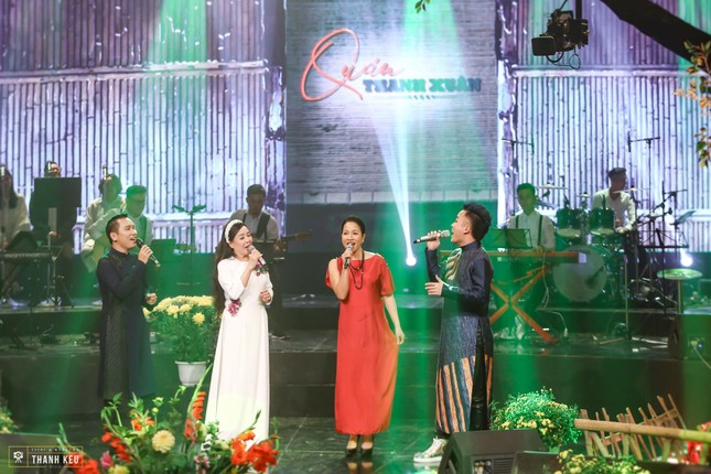 Ca sĩ Mỹ Linh: 'Tình nào mà chả là tình đầu' ảnh 3