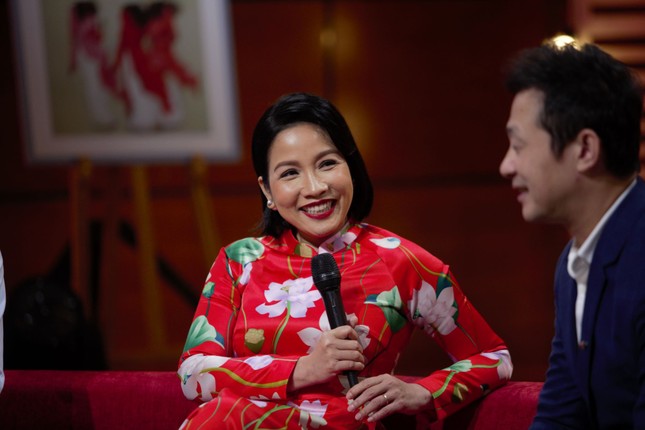 Ca sĩ Mỹ Linh: 'Tình nào mà chả là tình đầu' ảnh 1