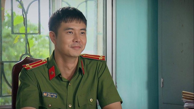 Anh Đông 'Phố trong làng' sẽ phim thật tình thật, cô bán quạt chưa chắc là bến đỗ ảnh 2