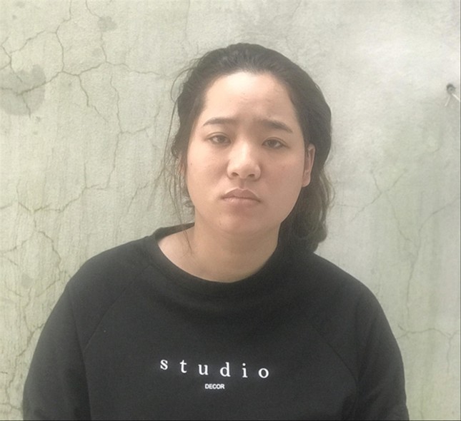 Hotgirl lừa tình, lừa tiền ảnh 1