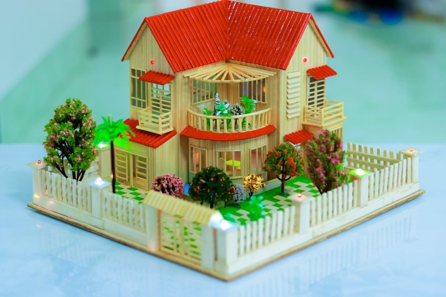 Chàng cử nhân bị tăm tre 'bỏ bùa' ảnh 1