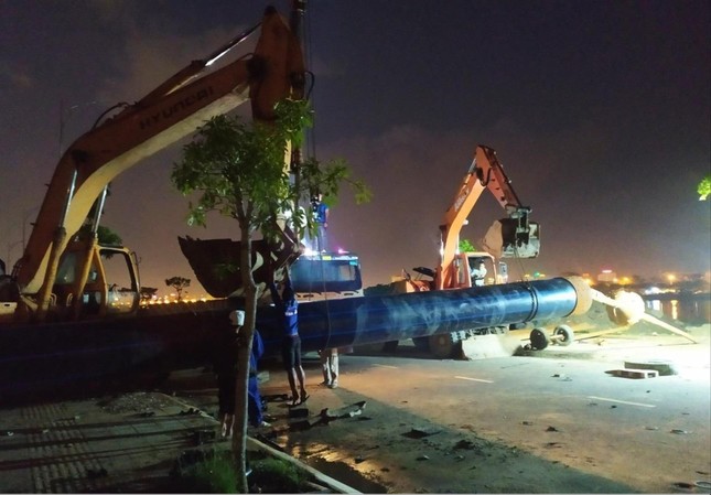 Mũi khoan “khủng” xuyên sông Hàn ảnh 1