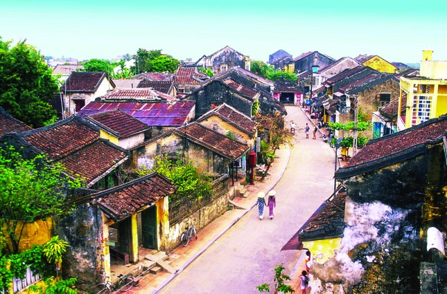 Cư dân phố cổ ảnh 1