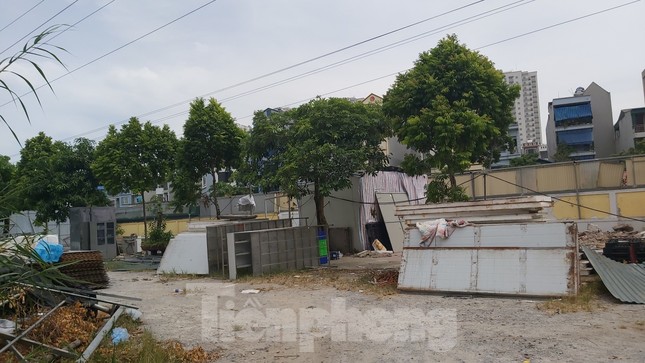 Cận cảnh tháo dỡ nhà xưởng mọc như nấm, có dấu hiệu bảo kê tại quận Hà Đông ảnh 4
