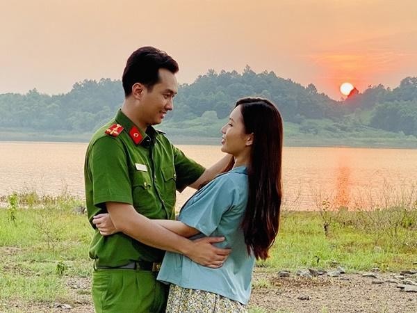Những cặp đôi trên phim Việt giờ vàng VTV gây 'bão' năm 2021 ảnh 6