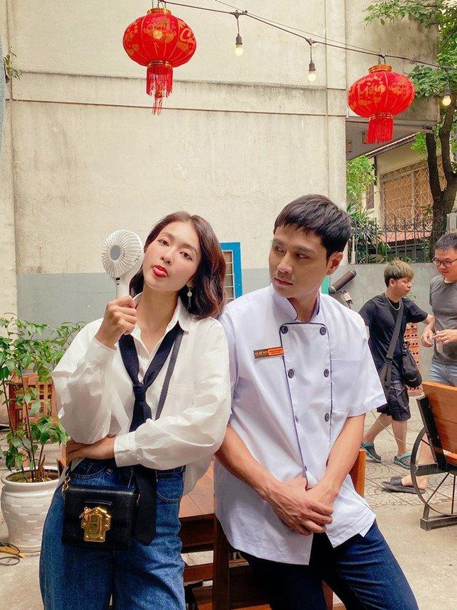 Những cặp đôi trên phim Việt giờ vàng VTV gây 'bão' năm 2021 ảnh 4