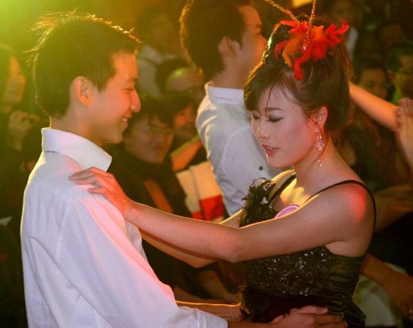 Đắm say trong điệu nhạc vance du dương