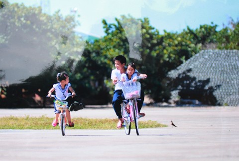 Biển đảo quê hương 'hội tụ' về Hà Nội ảnh 11