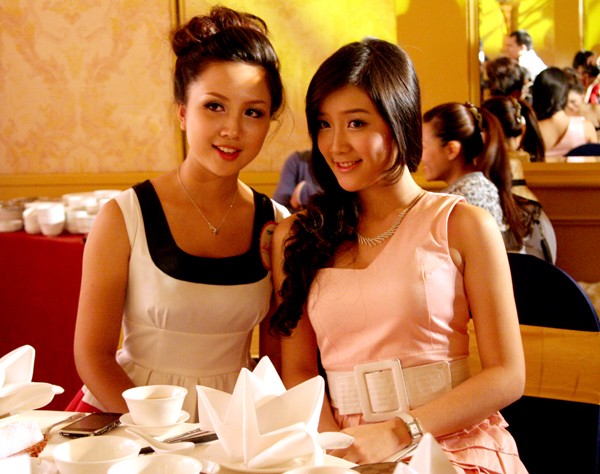 Lê Bảo Ngọc cũng làm duyên cùng Xuân Mai