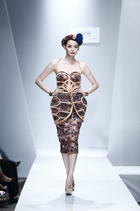 Hoàng Oanh
