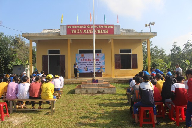 Khánh thành công trình thanh niên 'Ánh sáng đường quê' ảnh 8