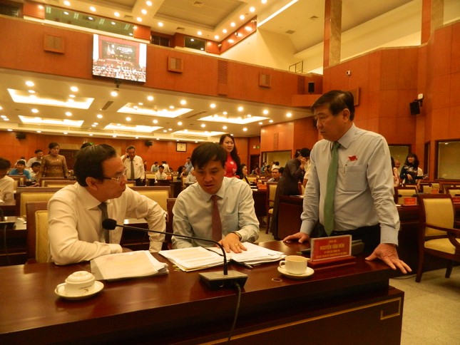 HĐND TPHCM họp bất thường, xem xét công tác nhân sự ảnh 2