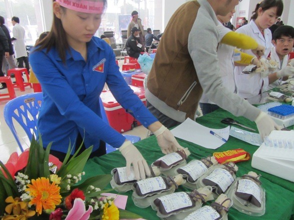 Bí thư Tỉnh Đoàn nhiều lần hiến máu ảnh 7