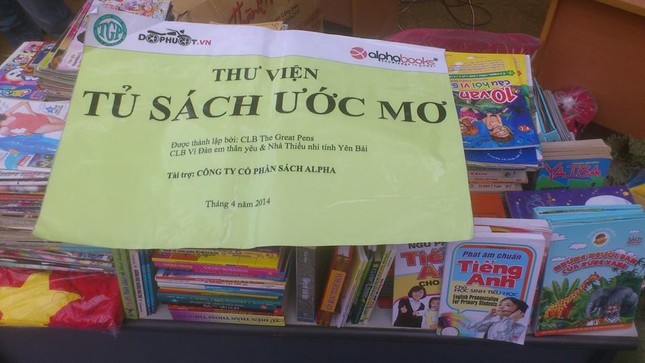 Vượt đường núi, mang sách bút tới với trẻ vùng cao ảnh 15
