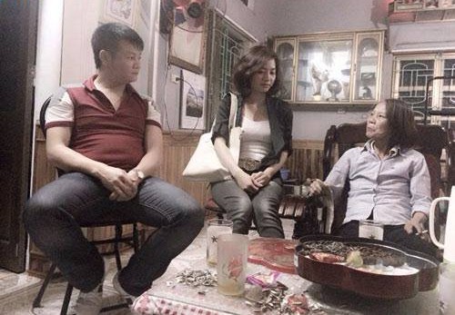 Văn Quyến: 'Chia tay bóng đá để chăm mẹ và lập gia đình' ảnh 1