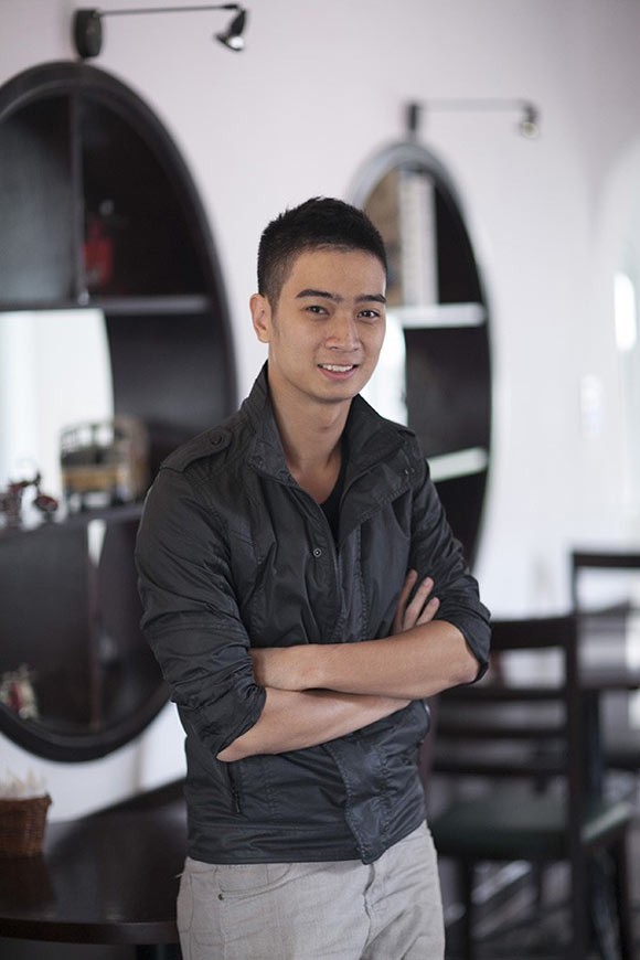 Nam DJ kể chuyện bị gạ tình ảnh 1