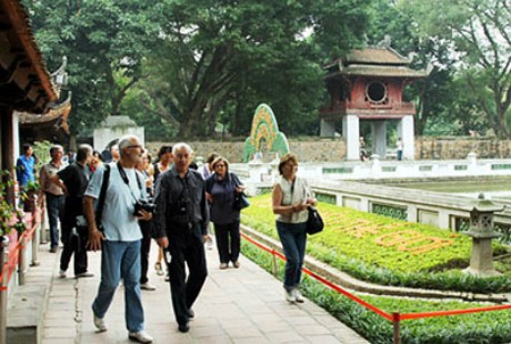 Những điểm đến thu hút khách Tây tại Hà Nội ảnh 4