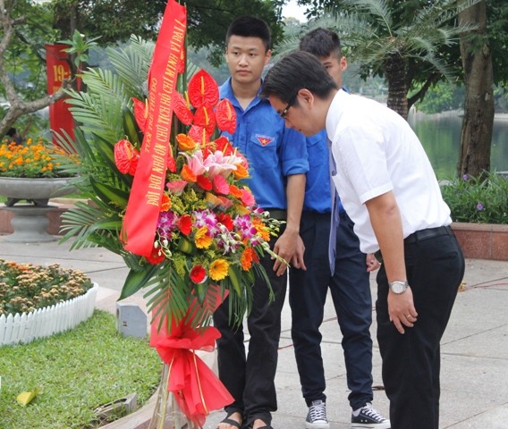 Tuổi trẻ Thủ đô ghi nhớ công ơn Chủ tịch Hồ Chí Minh ảnh 2