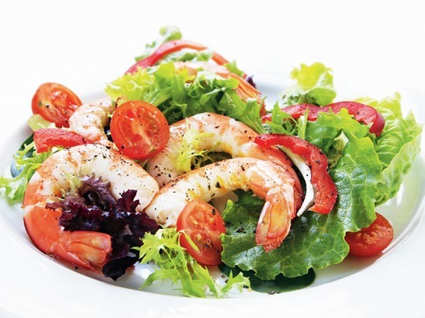 Những thành phần trong salad khiến bạn mãi không giảm cân ảnh 3