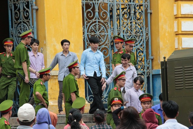 Nổi máu 'đại bàng' đánh chết người trong trại giam ảnh 1