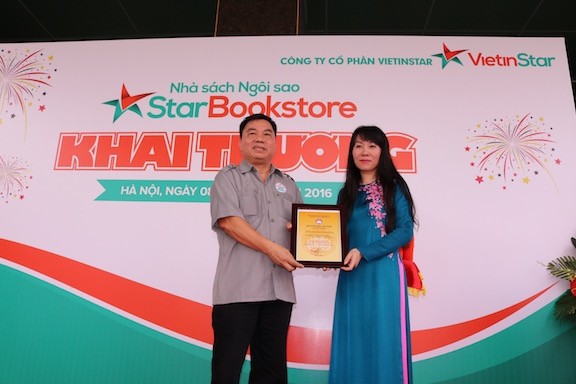 Starbooks - không gian sách giữa lòng Hà Nội ảnh 2