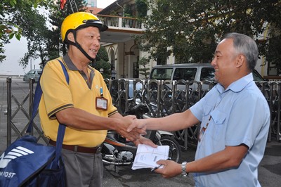 Có thể chuyển phát hồ sơ xét tuyển Đại học qua bưu điện ảnh 1