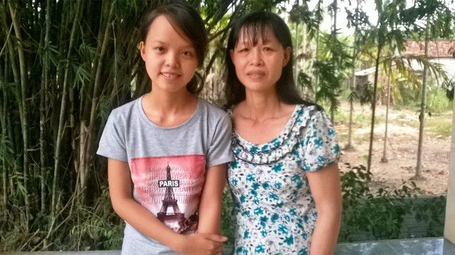 Nữ sinh 10 điểm môn Lịch Sử: Ám ảnh đôi tay chai sần của mẹ ảnh 1