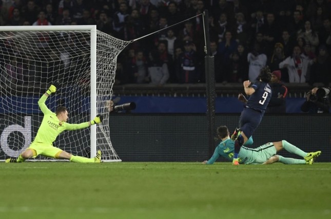 Cận cảnh ngày Valentine ác mộng của Barca ảnh 12