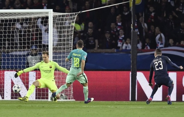 Cận cảnh ngày Valentine ác mộng của Barca ảnh 7