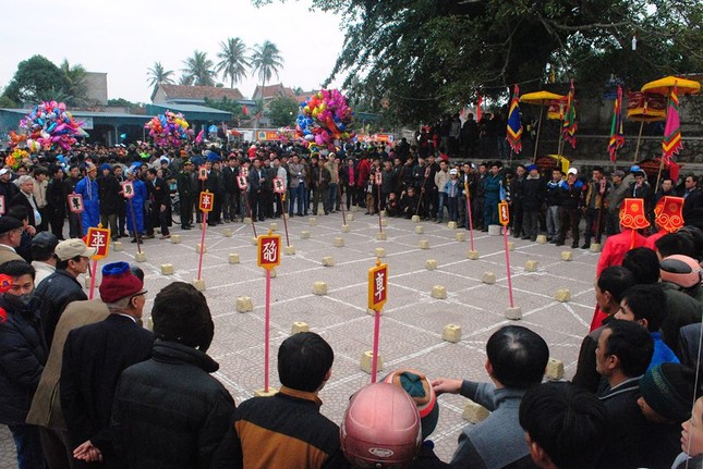 Khai mạc lễ hội ở ngôi đền linh thiêng nhất xứ Nghệ ảnh 3