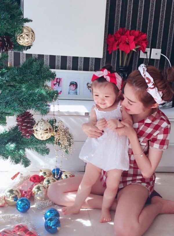 Ngôi nhà sang chảnh của 2 bà mẹ đơn thân quyến rũ nhất Vbiz ảnh 16