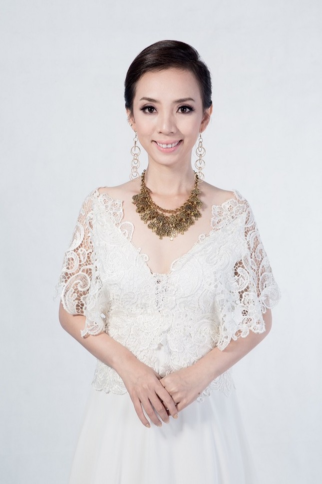 “Hoa hậu hài” Thu Trang: Chồng yêu tôi quá nên sợ thôi! ảnh 1