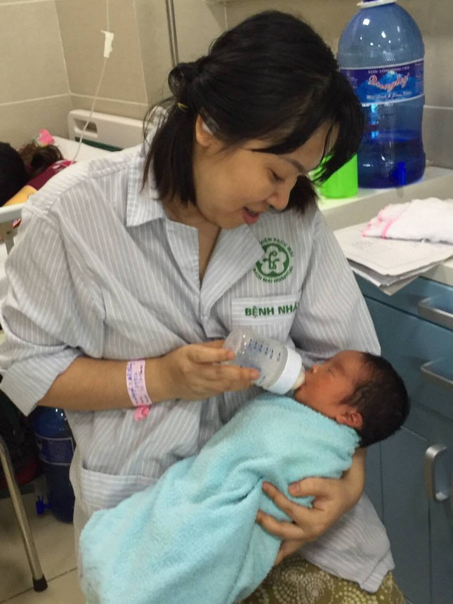 Sinh con sau 8 lần thụ tinh nhân tạo ảnh 1