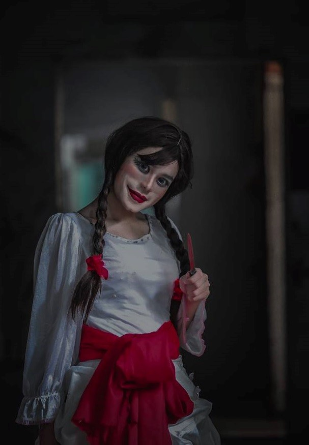 Vì sao 9X Sài Gòn cosplay Annabelle lại bị fan Michael Jackson ném đá ảnh 1