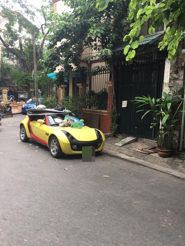 Chủ nhà tặng quà cho chủ xe Smart Roadster bị dân mạng ném đá ảnh 2