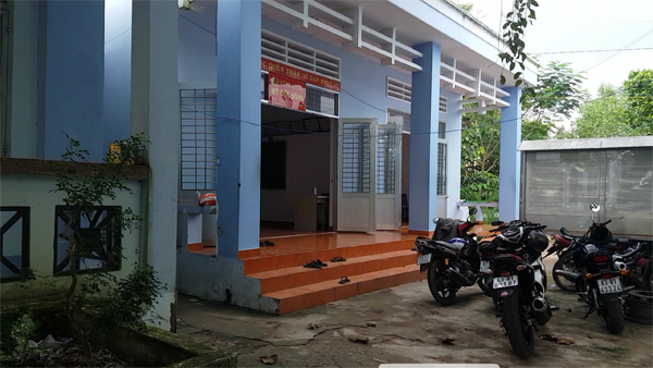 Phó trưởng Công an xã bị kỷ luật vì làm hộ khẩu giả ảnh 1
