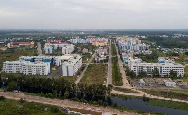 Khu tái định cư hơn 1.000 tỷ đồng thưa thớt người ở TP HCM ảnh 1