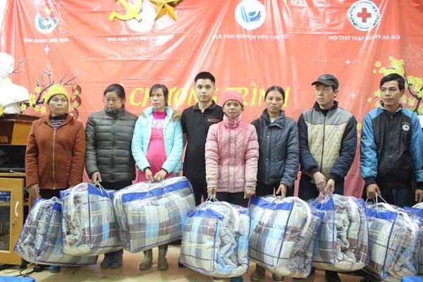 Xuân Biên Cương – Tết ấm tình người ảnh 1