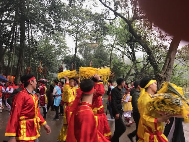 Không có màn cướp lộc, Hội Gióng đền Sóc khá bình yên ảnh 1