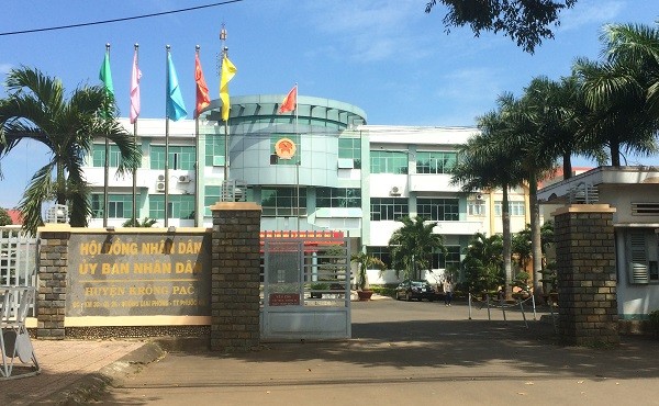 Hiệu trưởng xén lương giáo viên, để con trai nhận lương 'khống' ảnh 3