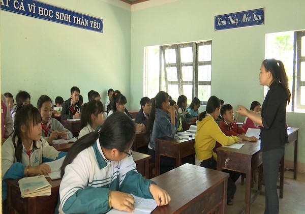 Hiệu trưởng xén lương giáo viên, để con trai nhận lương 'khống' ảnh 4