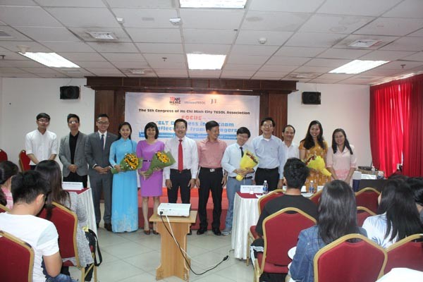 Điều hành Trung tâm tiếng Anh tại Việt Nam: Thực tiễn từ nhà quản lý ảnh 1