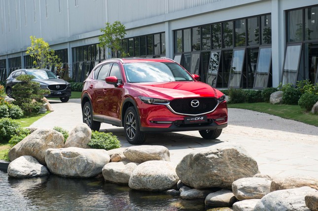 Thaco công bố giá bán xe Mazda màu sơn cao cấp mới ảnh 1