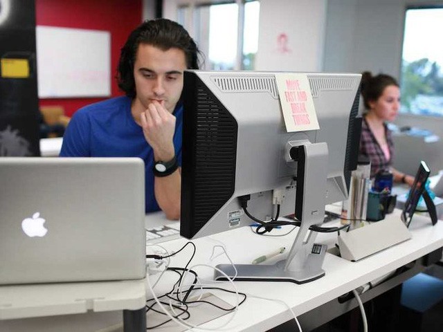 Facebook: Nội bộ lục đục, nhân viên nghi ngờ “bộ sậu” quyền lực ảnh 1