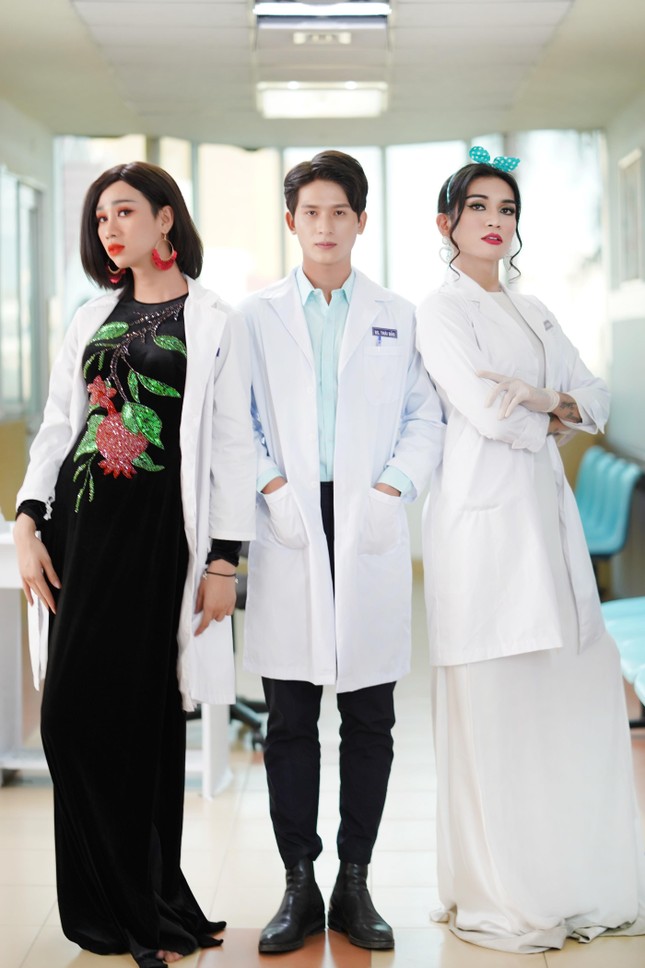 Hải Triều và BB Trần bất ngờ làm phim về sức khỏe phụ nữ ảnh 1
