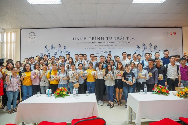 Hành trình Từ Trái Tim: Nơi nghèo nhất cần tri thức để làm giàu ảnh 3