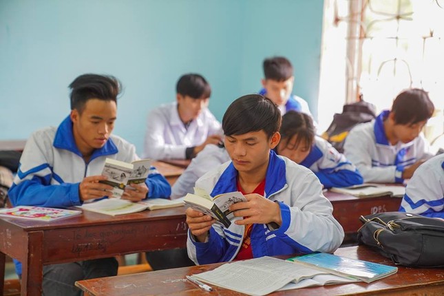 Hành trình Từ Trái Tim vượt Hoàng Liên Sơn đem tri thức đến vùng cực Bắc Tổ quốc ảnh 3