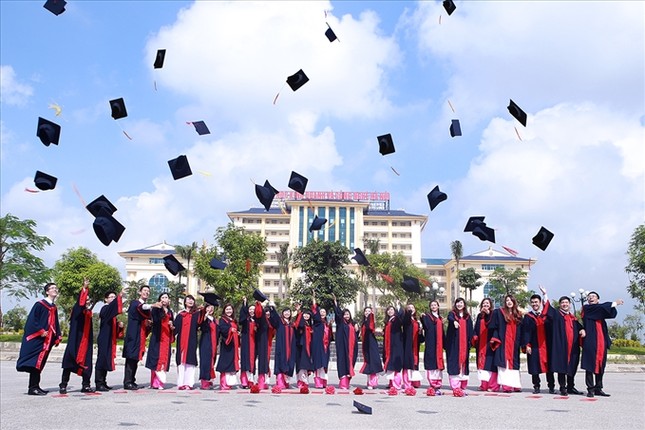 Vì sao nên lựa chọn Trường Đại học Kinh doanh và Công nghệ Hà Nội ảnh 2
