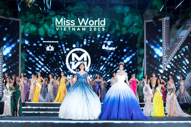 Hoa hậu Đỗ Mỹ Linh, Tiểu Vy lộng lẫy trên sân khấu Chung kết Miss World VN ảnh 4