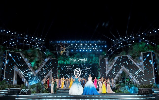 Hoa hậu Đỗ Mỹ Linh, Tiểu Vy lộng lẫy trên sân khấu Chung kết Miss World VN ảnh 5